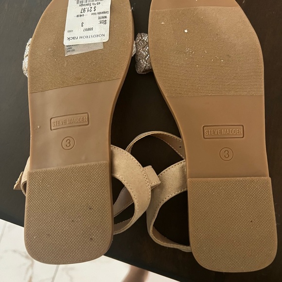 Girls Steve Madden Beige  Braided Sandals , two Zara tops , 1 pleaded skort - Picture 2 of 9